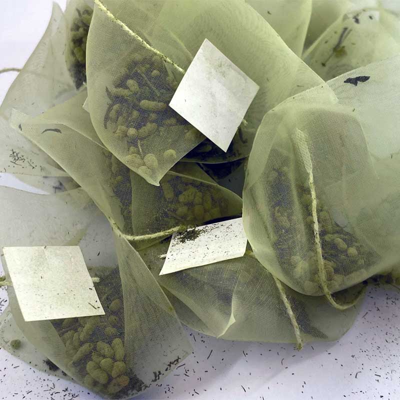 High quality tea bags, Sencha, Genmaicha and other varieties in convenient form,